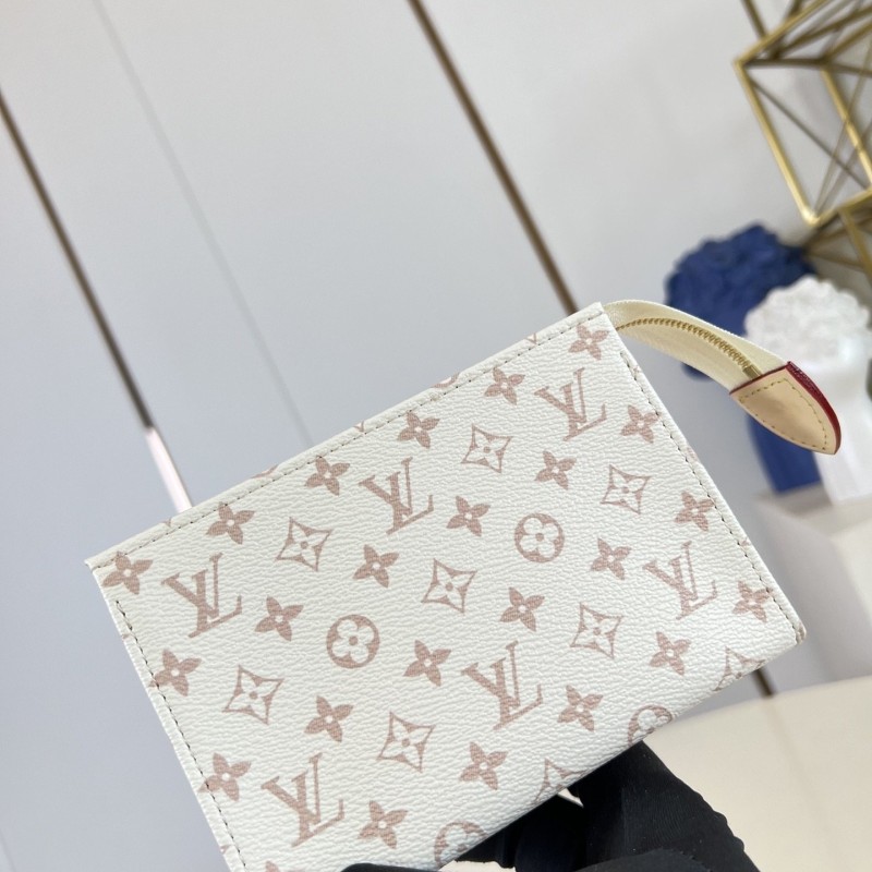 LV Poche Toilette 