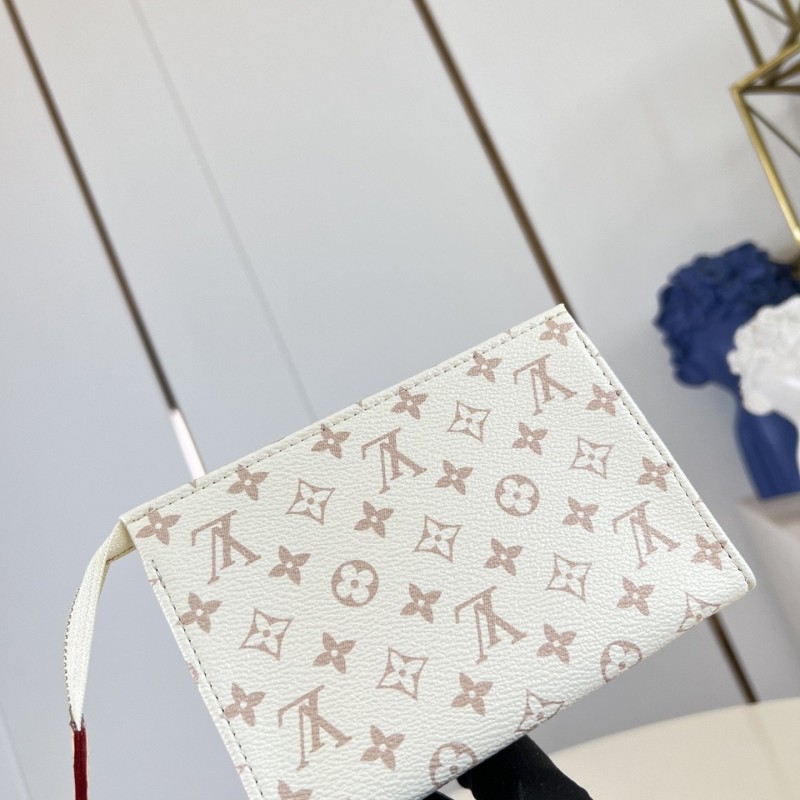 LV Poche Toilette 