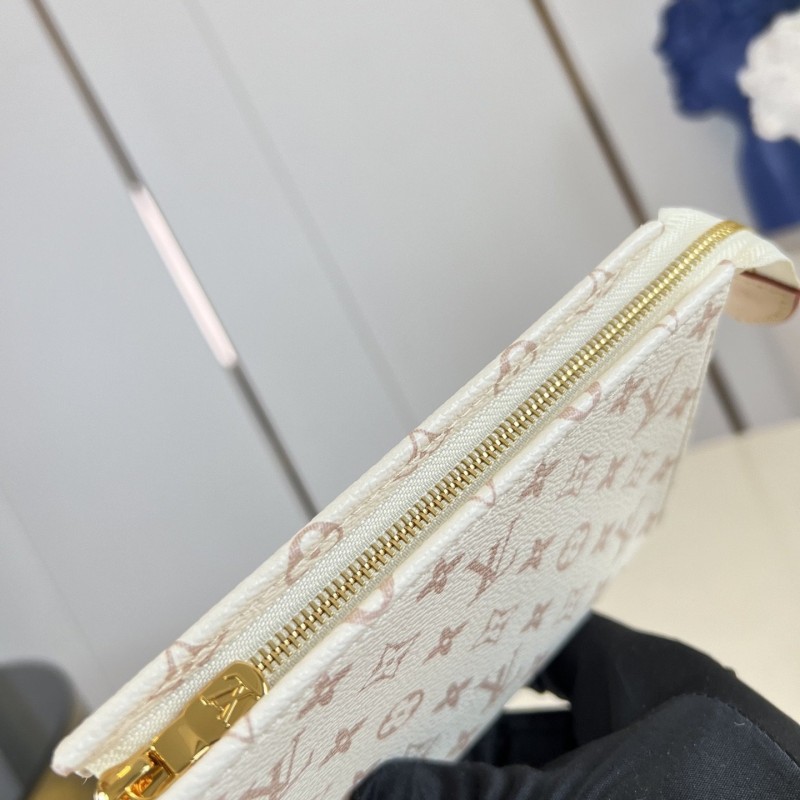 LV Poche Toilette 
