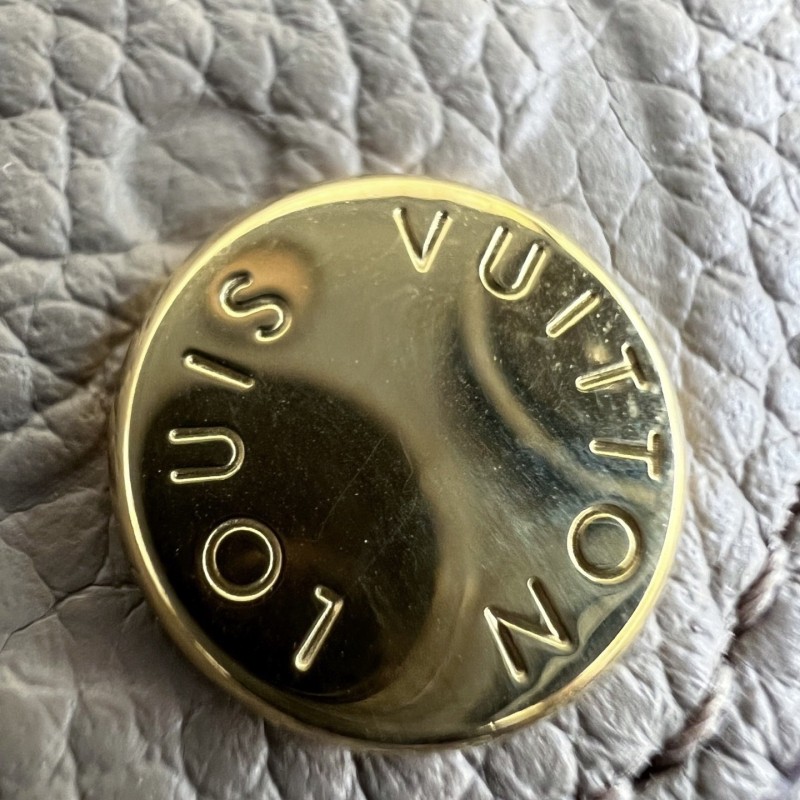 LV Long Wallet