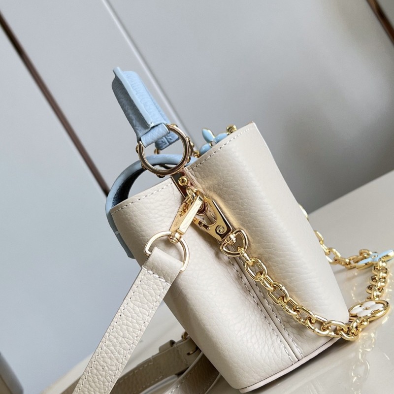 LV Capucines