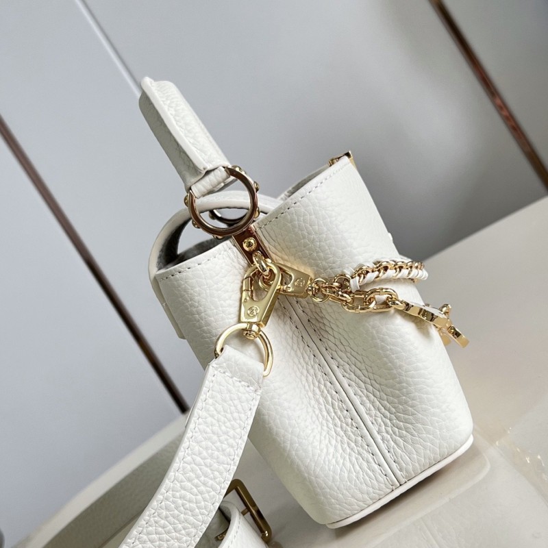 LV Capucines