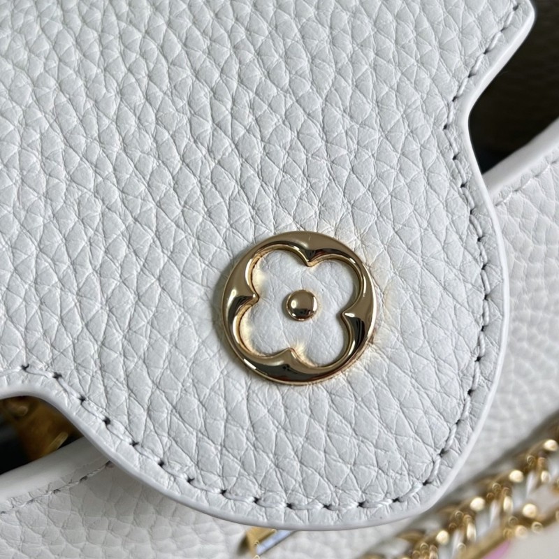 LV Capucines