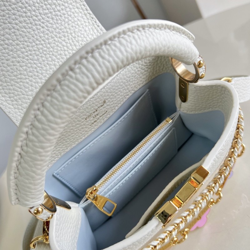 LV Capucines