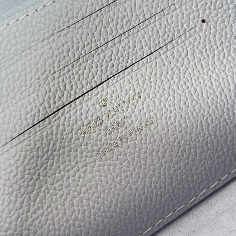 LV WOC Ivy