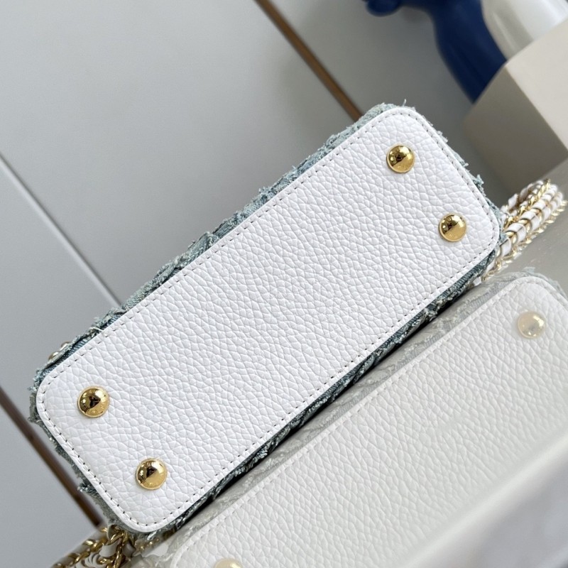 LV Capucines