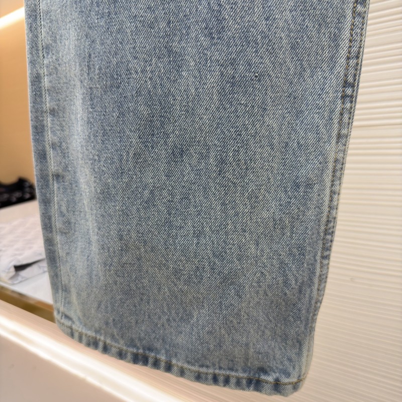 LV Jeans