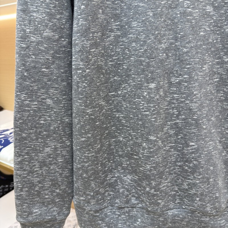 LV Sweaters 