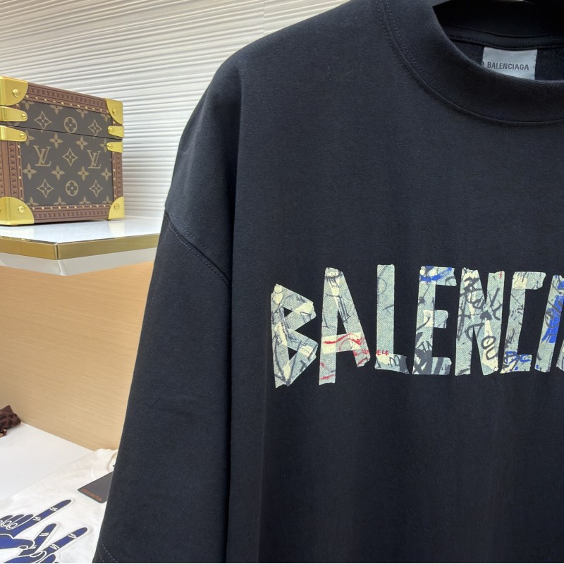Balenciaga Unisex Tee