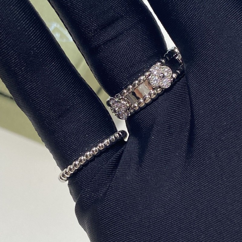 VCA Rings