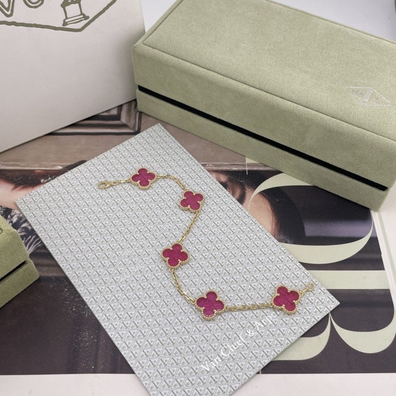 VCA Bracelet 