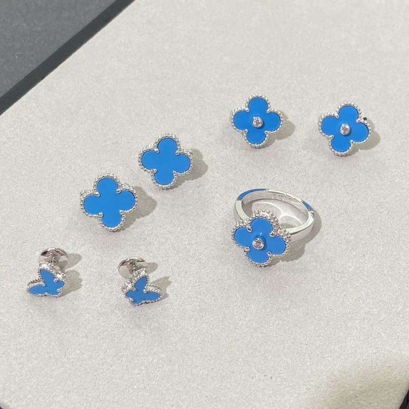 VCA Earrings 