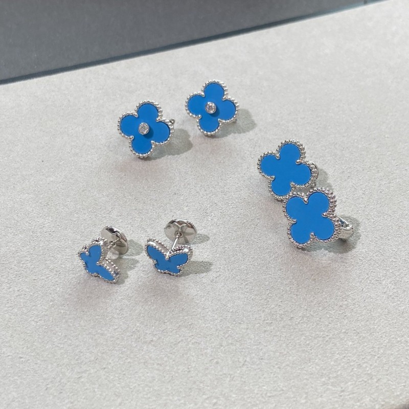VCA Earrings 
