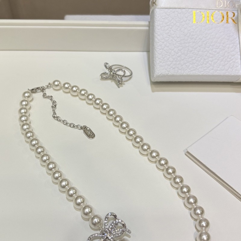 Dior Necklace 