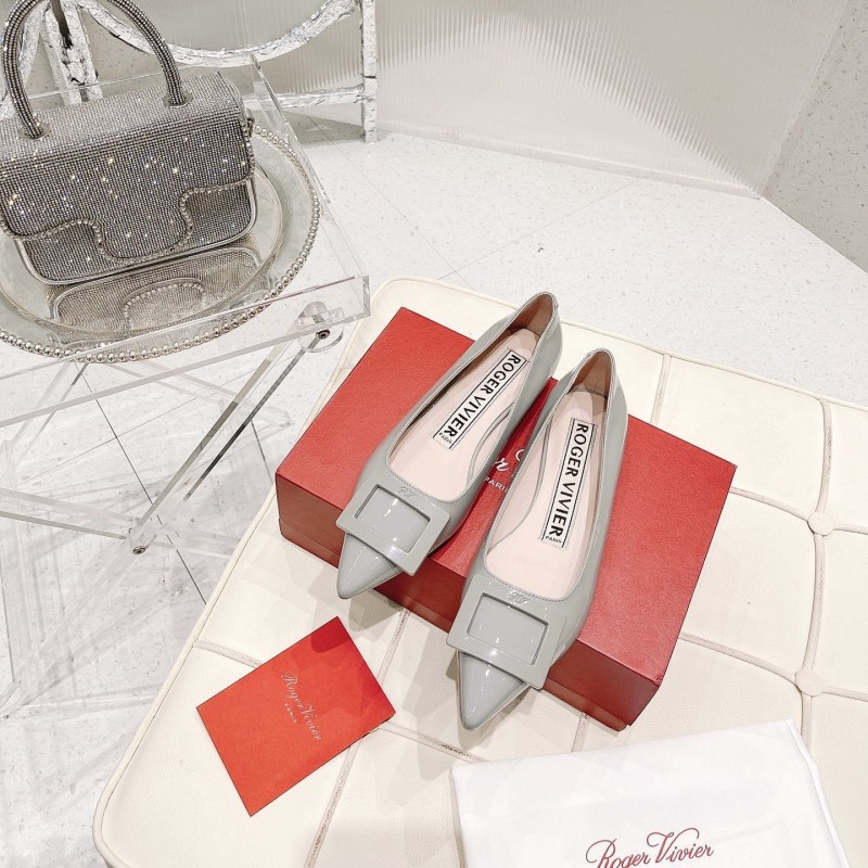 Roger Vivier Flats