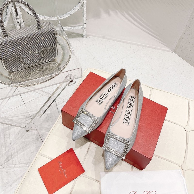 Roger Vivier Flats