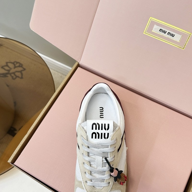 MiuMiu Sneakers 