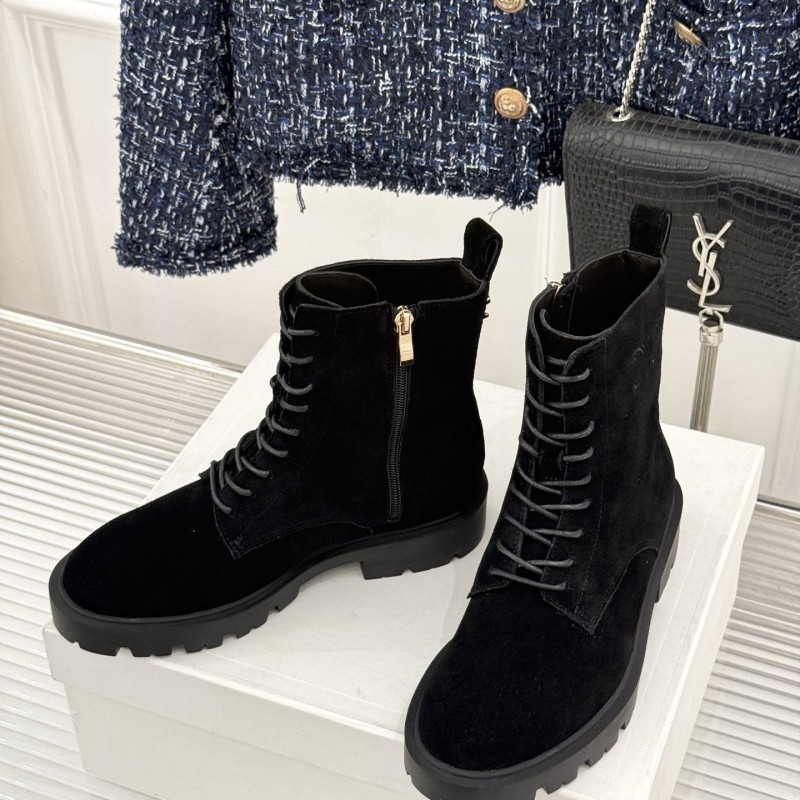 Celine Boost