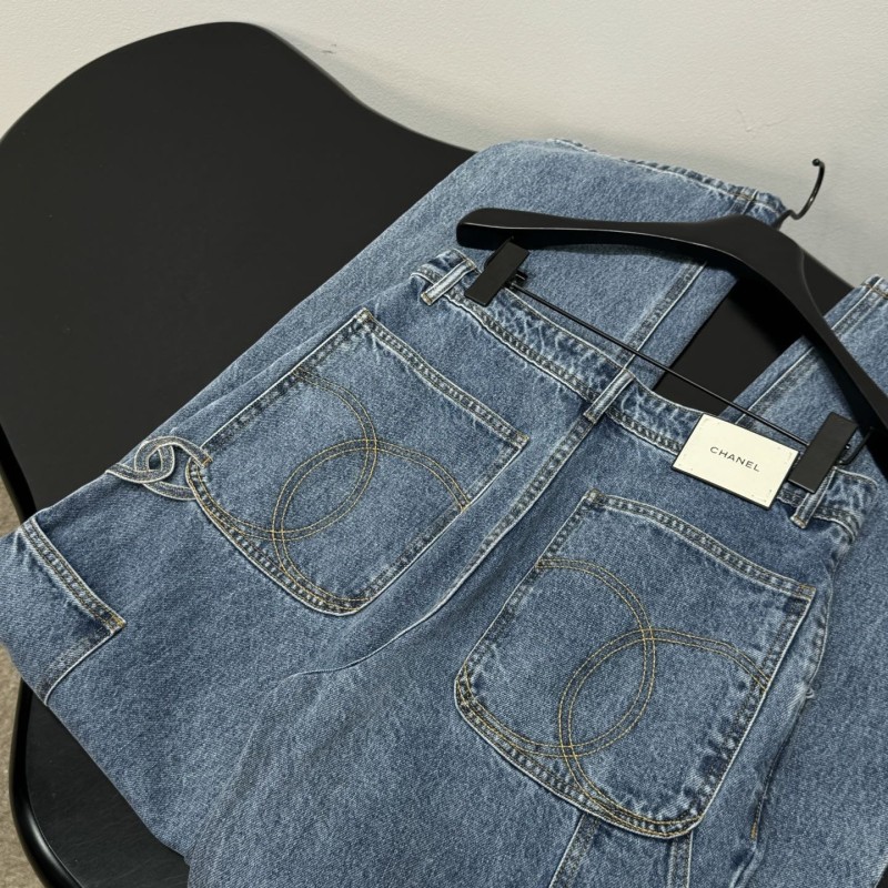 Chanel Jeans