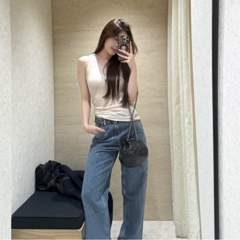 Chanel Jeans