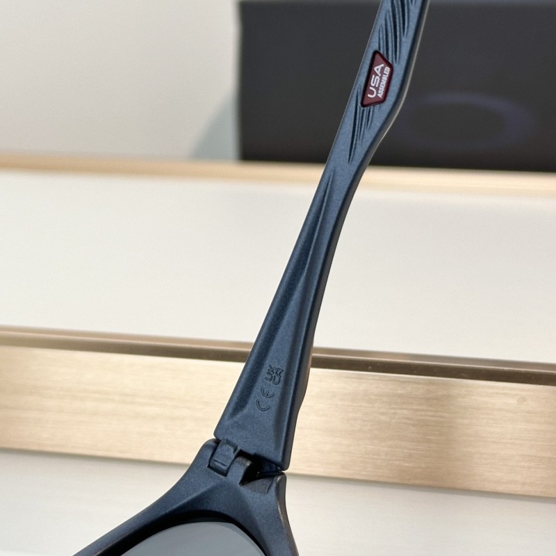 Oakley Sunglasses 