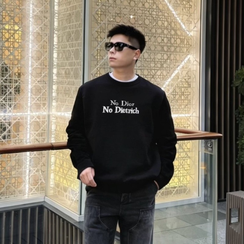 Dior Sweaters 