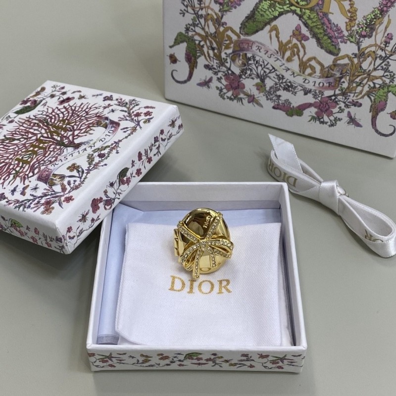 Dior Necklace 