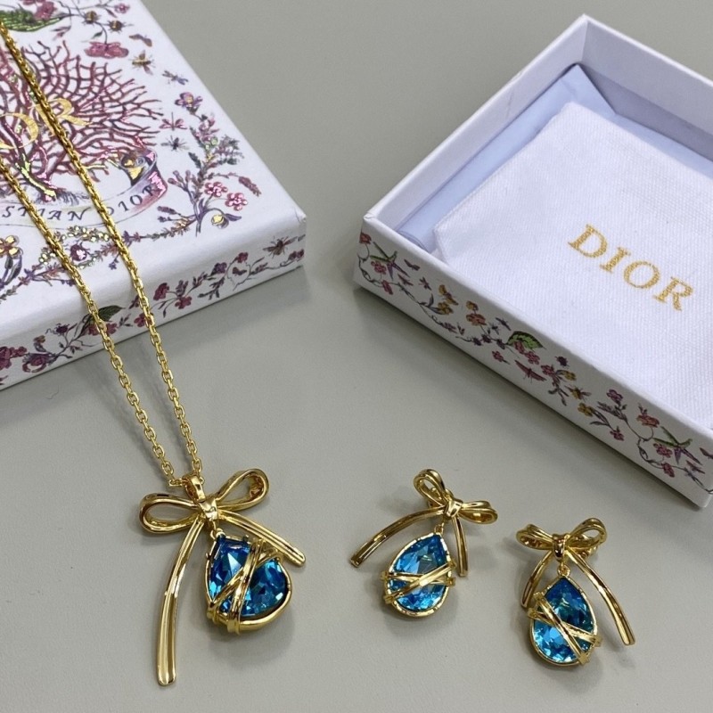 Dior Necklace 