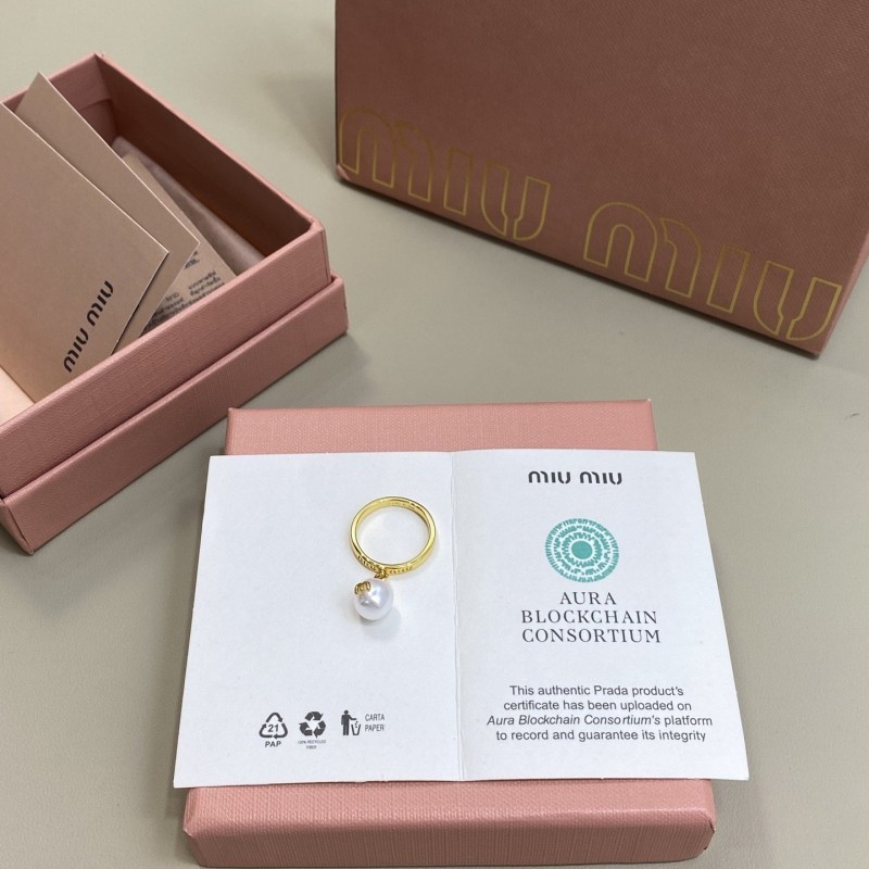 MiuMiu Ring