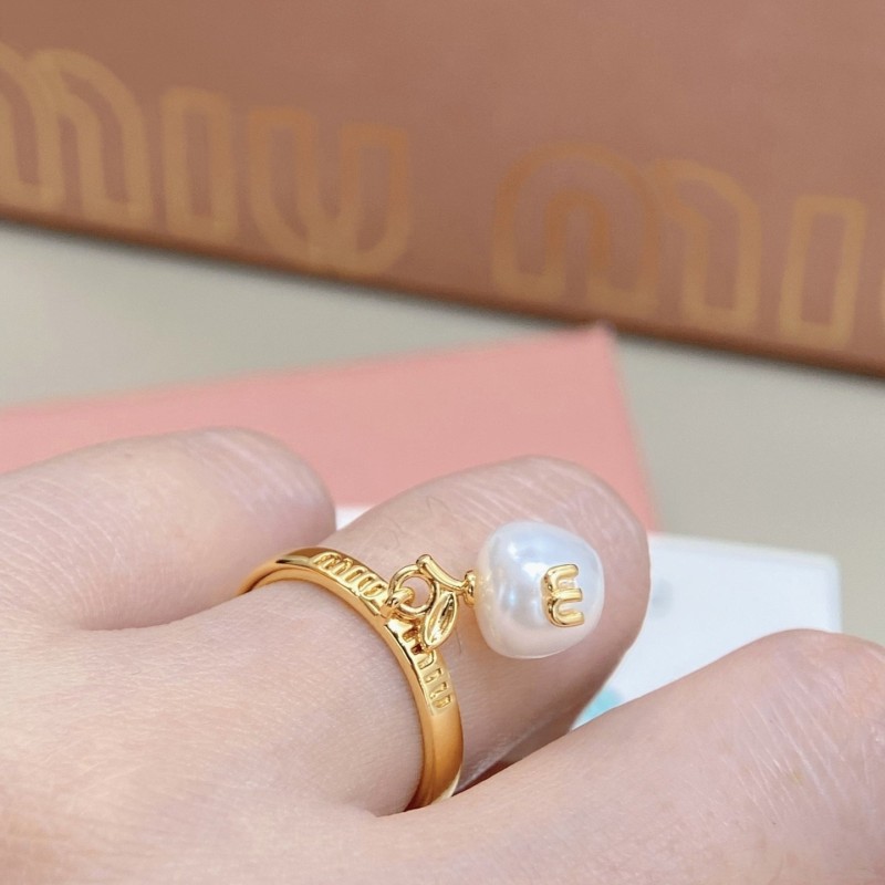 MiuMiu Ring
