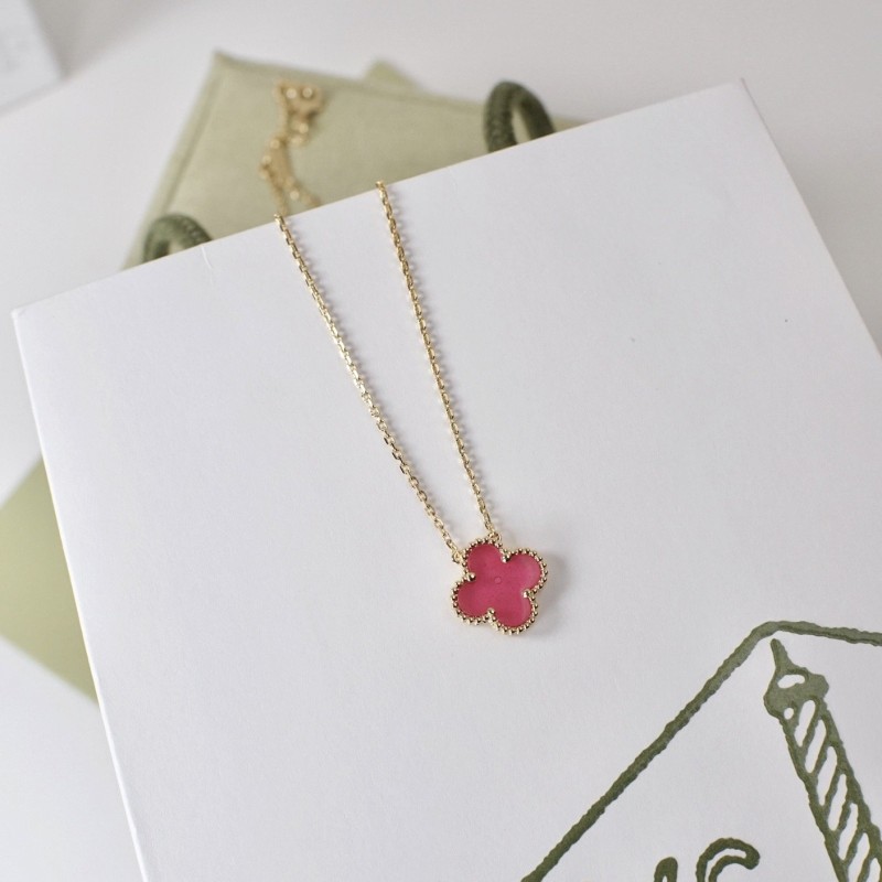 VCA Necklace 