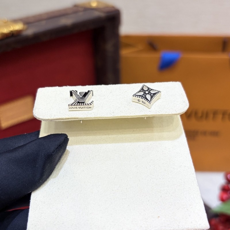 LV Earring 