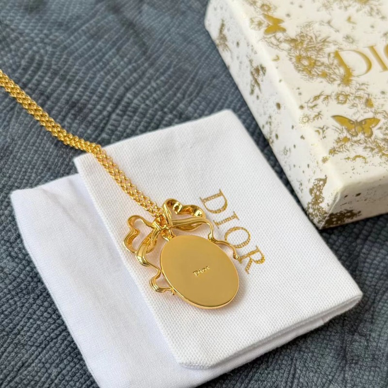 Dior Necklace 