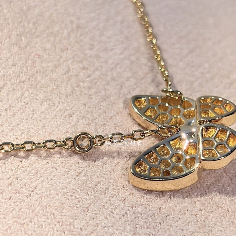 VCA Necklace 