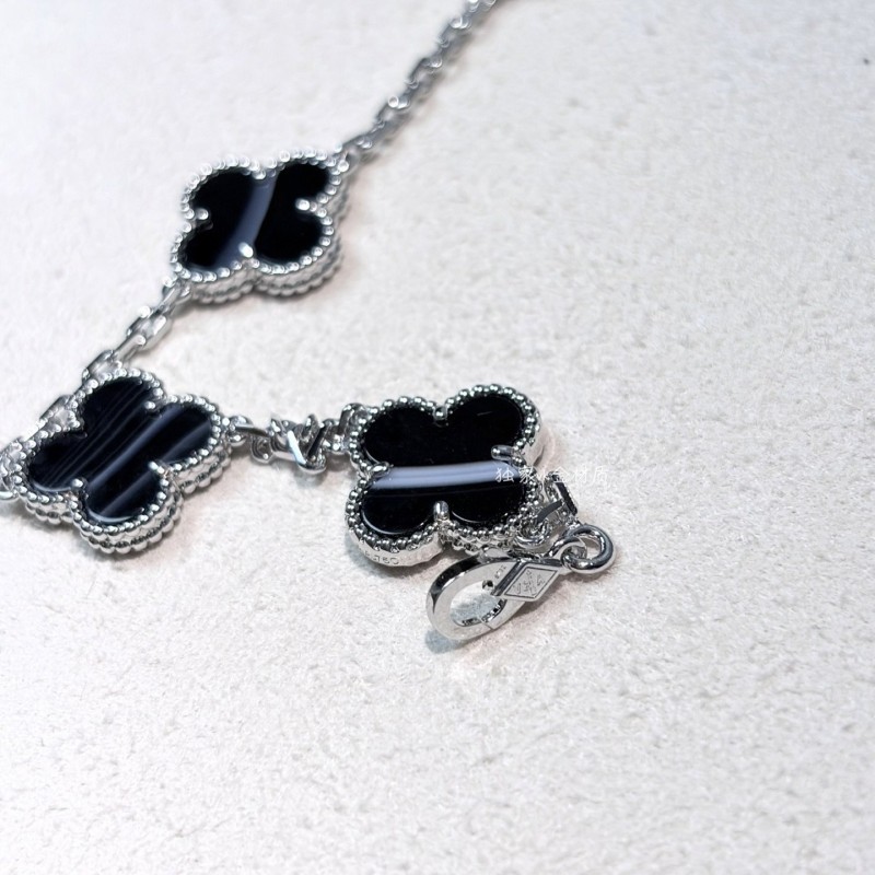 VCA Bracelet 
