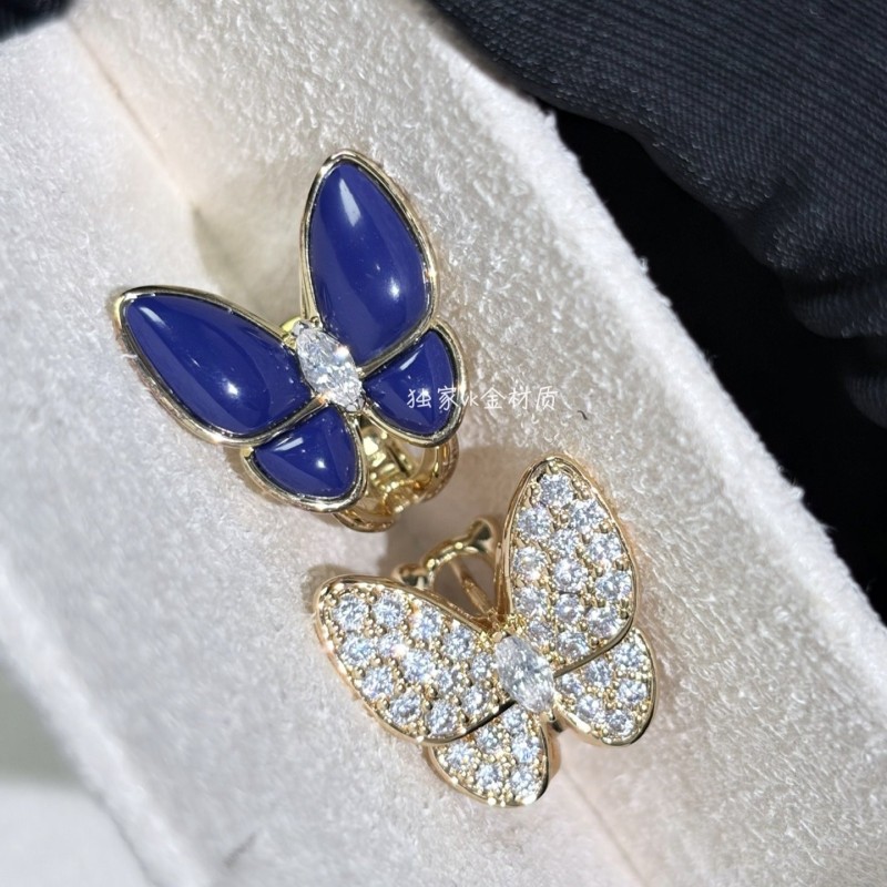 VCA Earrings 