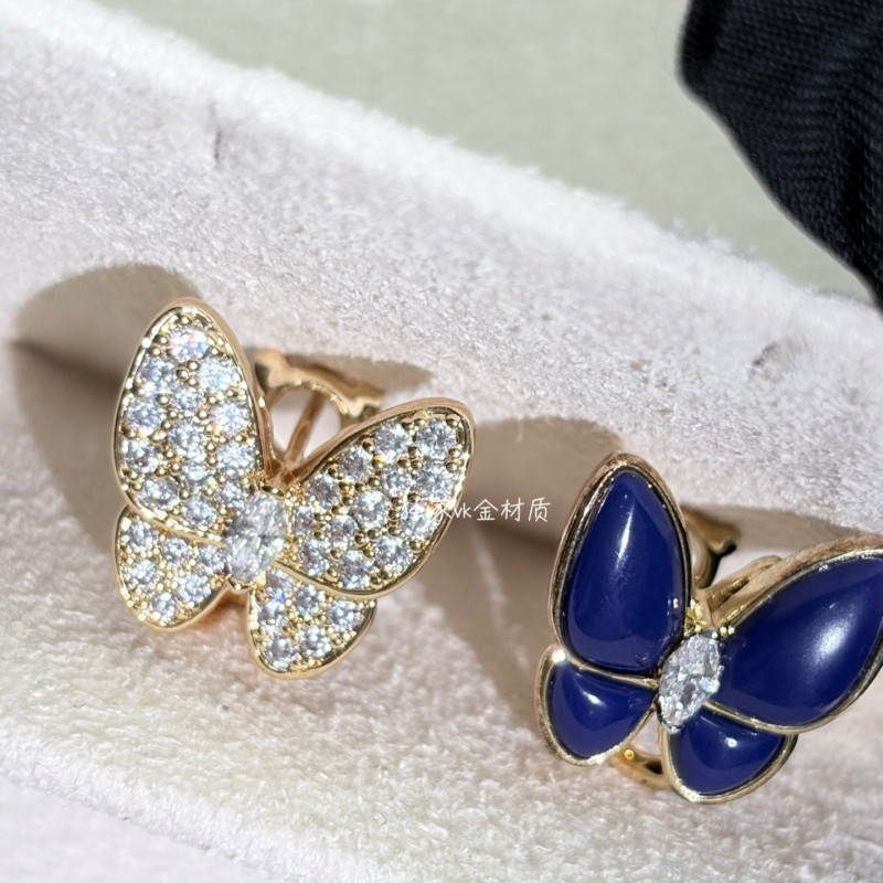 VCA Earrings 