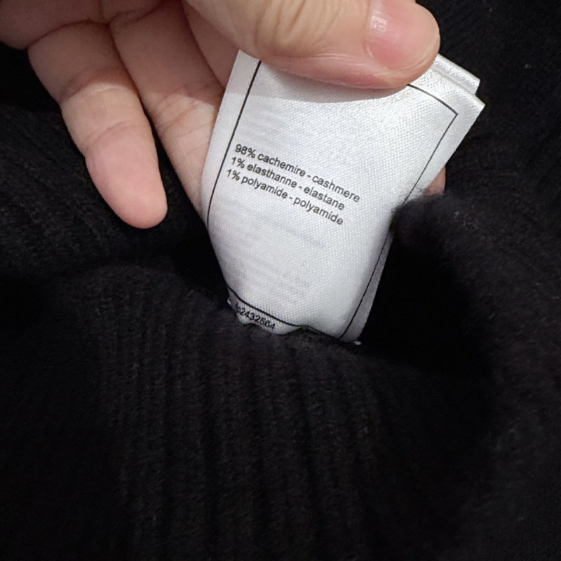Chanel Cardigan 