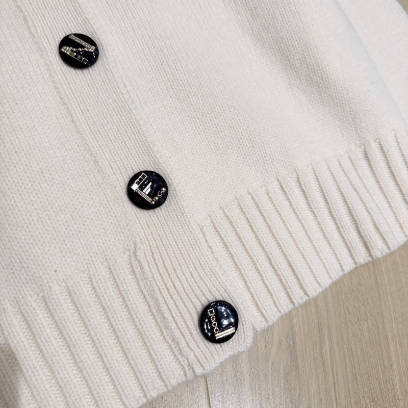 Chanel Cardigan 
