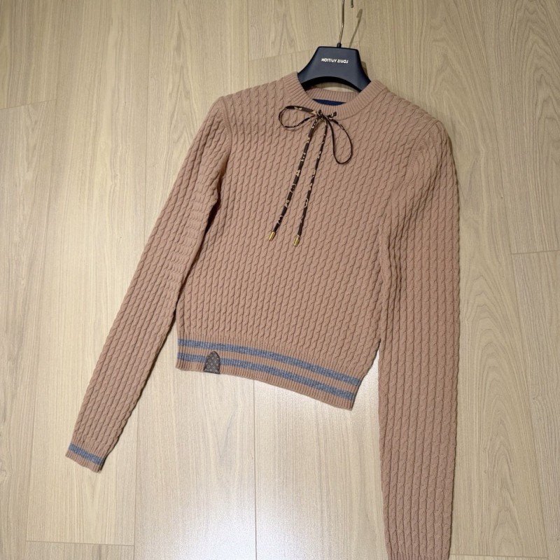 LV Sweaters 