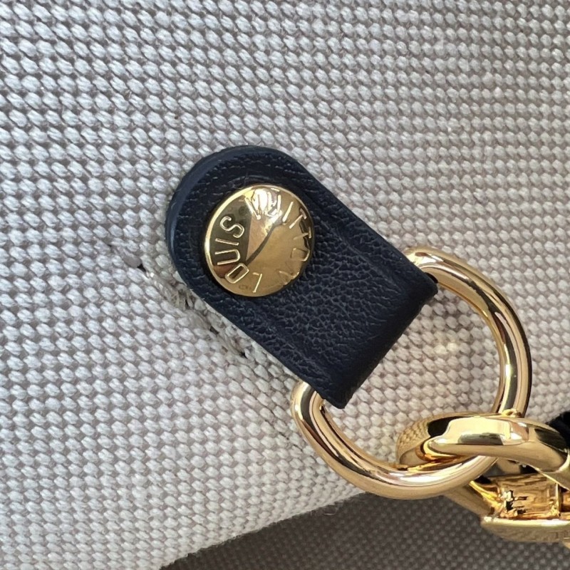 LV Neverfull Tote