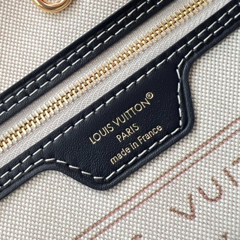 LV Neverfull Tote