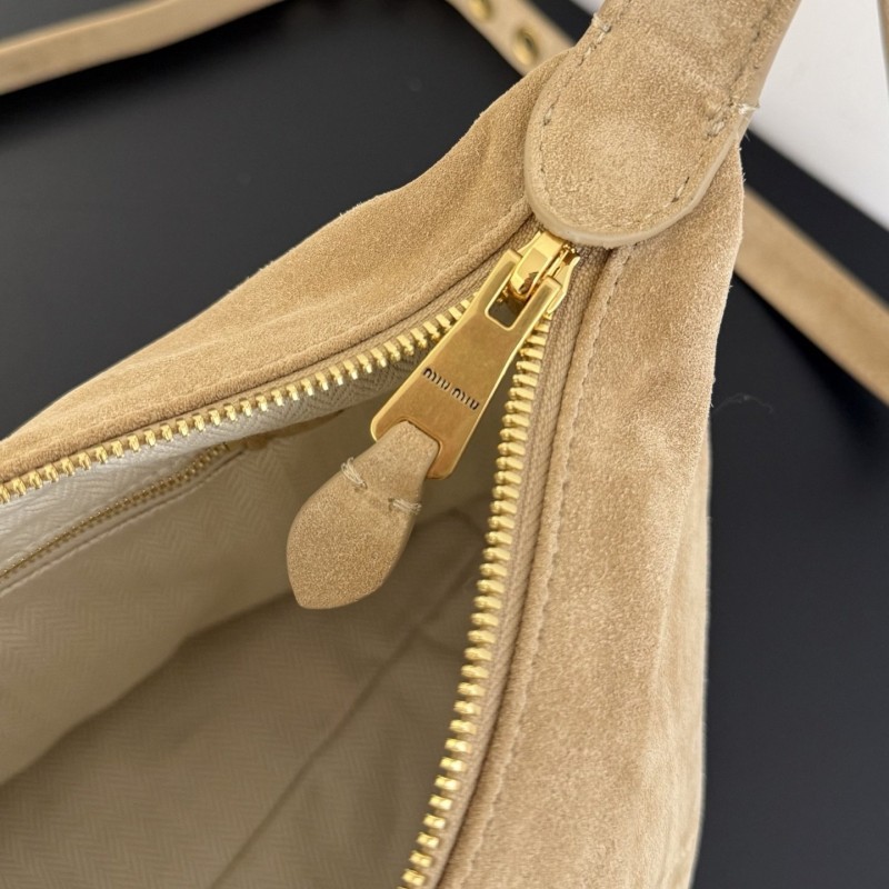 MiuMiu Hobo