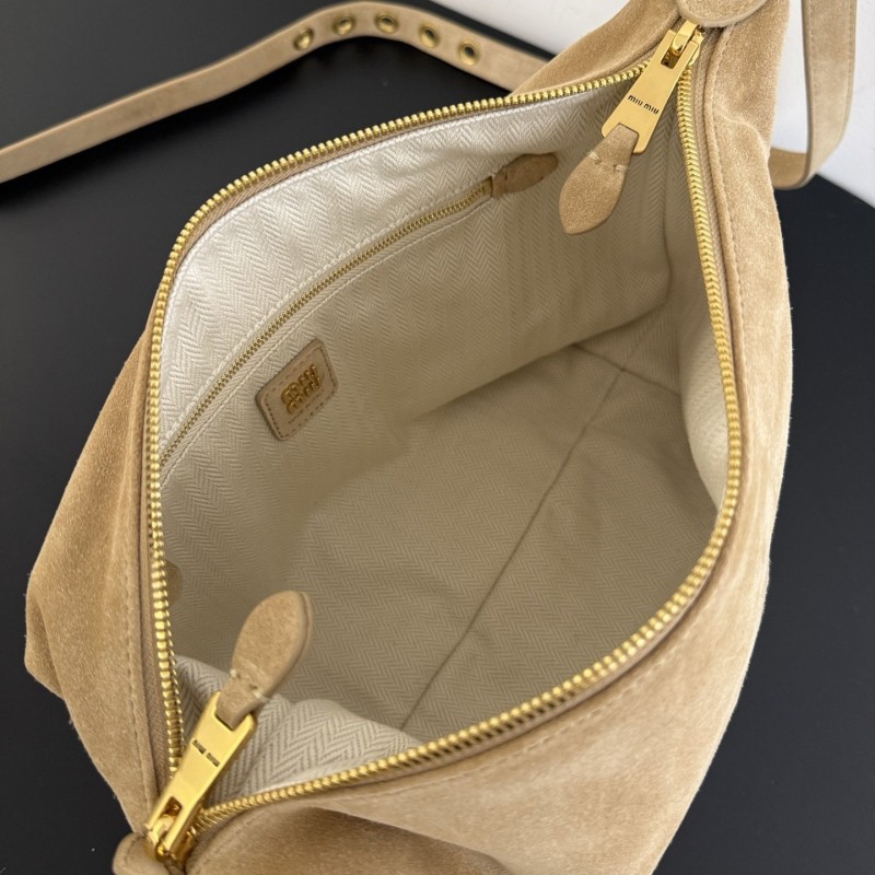 MiuMiu Hobo