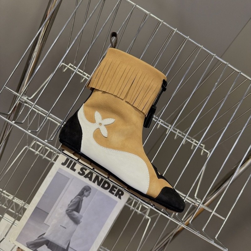 LV  Boots