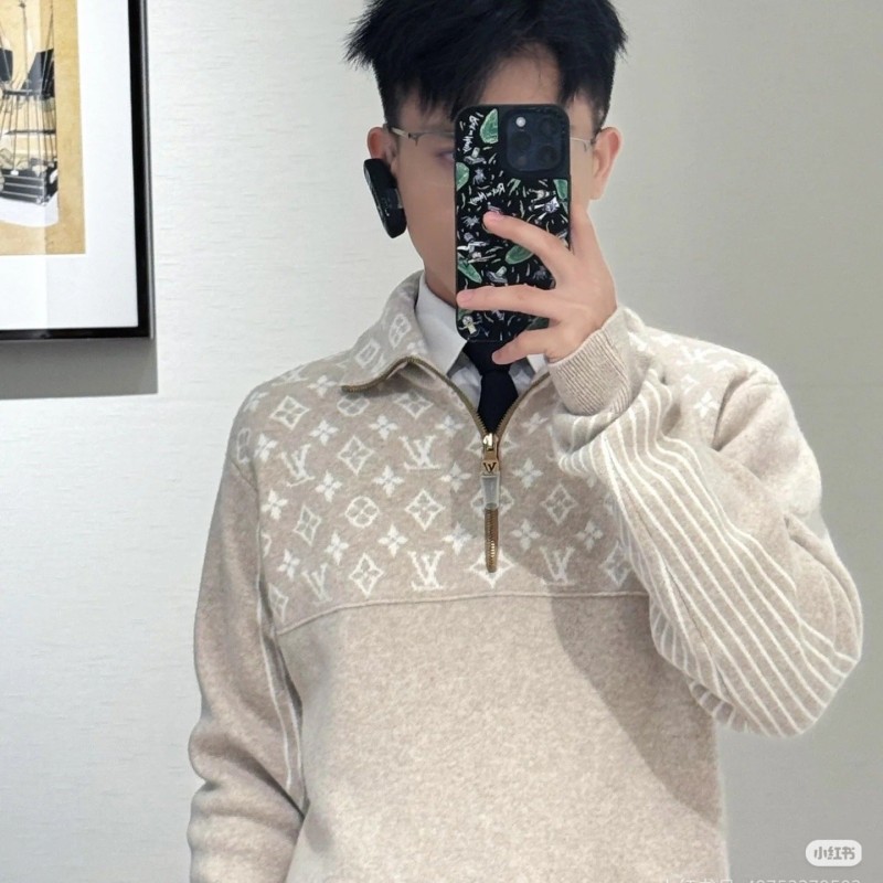 LV Unisex Sweater 