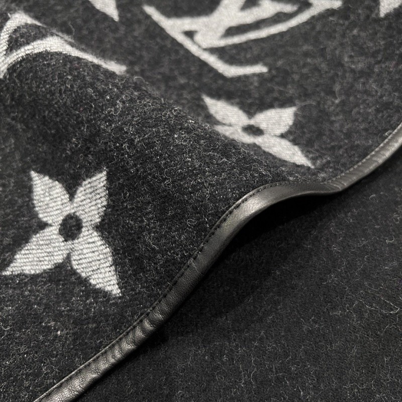 LV Shawl