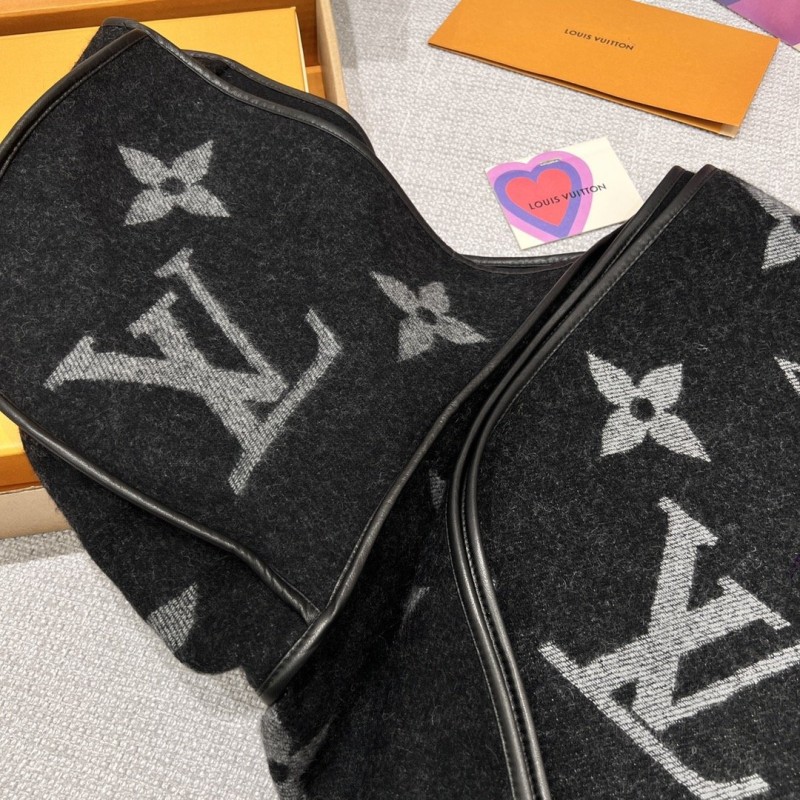 LV Shawl