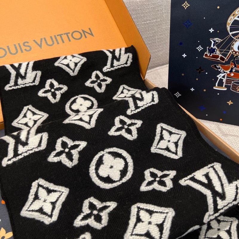 LV Shawl