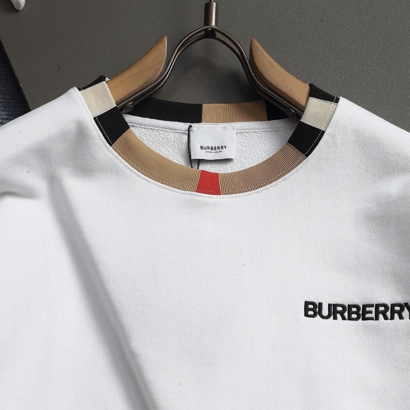 Burberry Unisex Sweaters 